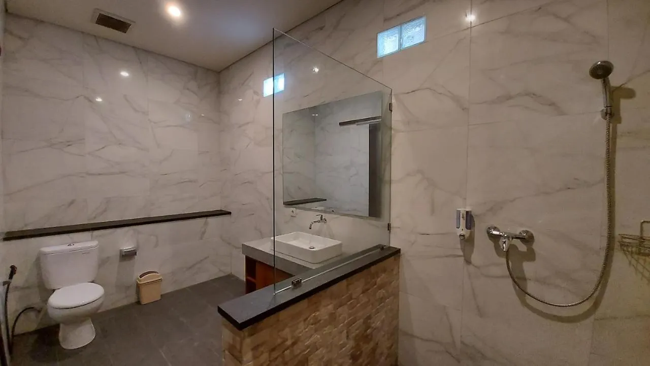 Guest house The New Moon Seminyak Hotel Indonesia